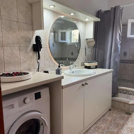 Castle * Μεγίστη